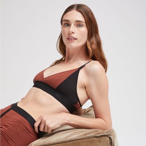 NWT Richer Poorer Women's Cotton Modal Classic Bralette black red mahogany - Picture 2 of 6